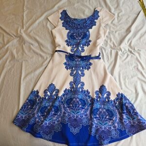 Dress Barn sz 6 white & blue paisley floral fit & flare midi dress coquette